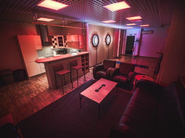 Helsingin saunatilat Oy: UARC Events Sauna & Clubhouse Suutarila Kuva 5