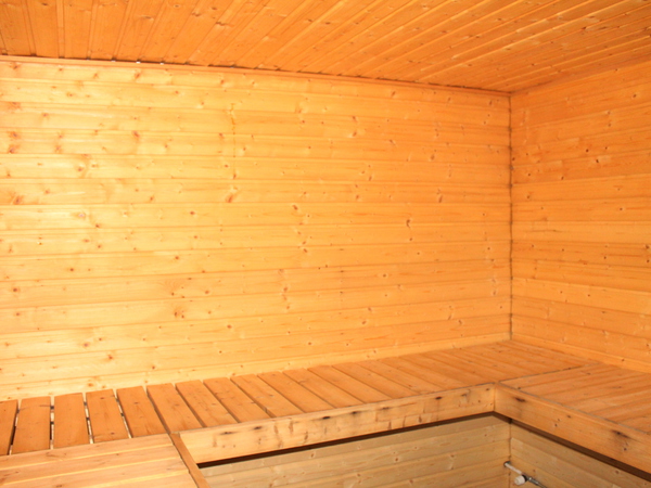 Kotkan Ukkometsot sauna- ja kokoustilat Kuva 5